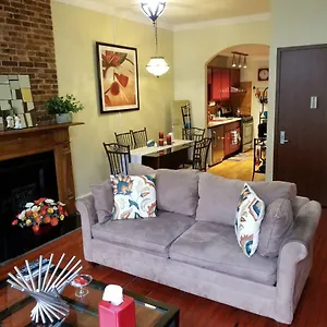 spacious-fully-furnished-harlem-apartment-near-new-york.us-newyorkcity.com/